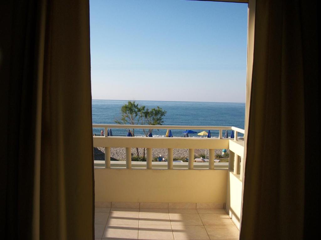 Platanias Mare Ξενοδοχείο Δωμάτιο φωτογραφία